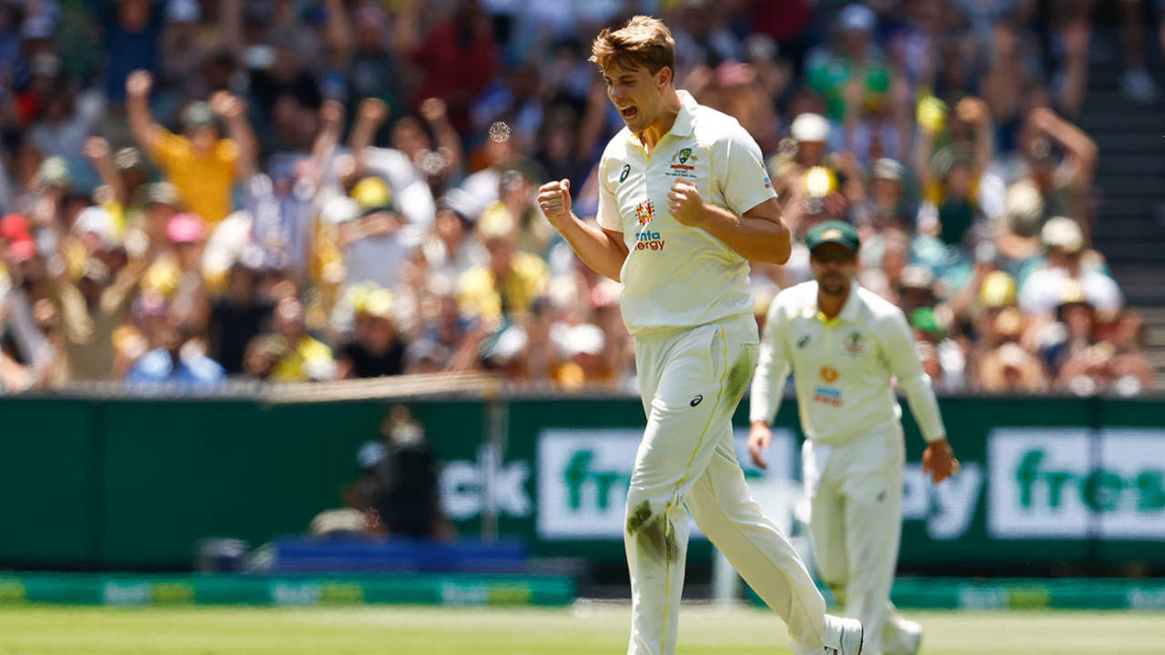 Cameron Green celebrates getting among the wickets, Australia vs South Africa, 2nd Test, Melbourne, 1st Day, December 26, 2022