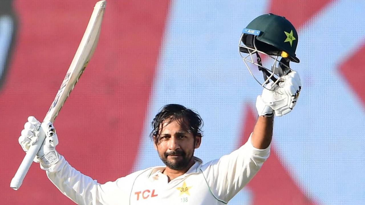 Sarfaraz Ahmed celebrates his fantastic fourth-innings century&nbsp;&nbsp;&bull;&nbsp;&nbsp;AFP/Getty Images