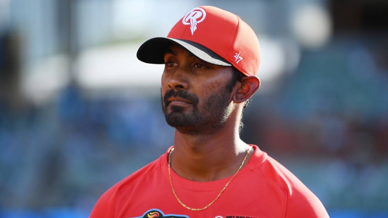 Debutant Ruwantha Kellepotha looks on, Adelaide Strikers vs Melbourne Renegades, Big Bash League 2022-23, Adelaide, January 10, 2023