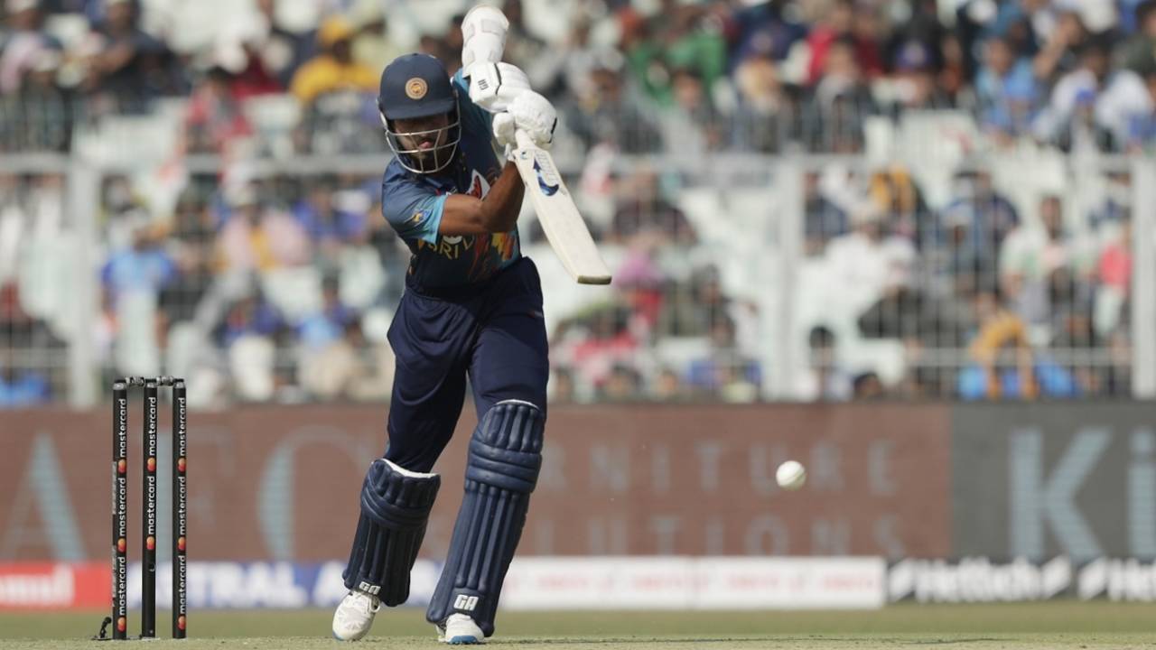 Nuwanidu Fernando drives down the ground, India vs Sri Lanka, 2nd ODI, Kolkata, January 12, 2023