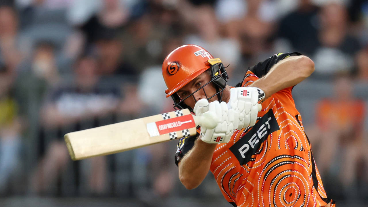 Aaron Hardie went on the attack, Perth Scorchers vs Hobart Hurricanes, Big Bash League, Perth, January 18, 2023