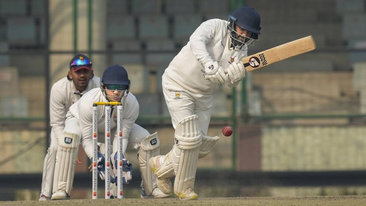 Shams Mulani pushes one on the leg side, Delhi vs Mumbai, Delhi, 3rd day, Ranji Trophy, January 19, 2023