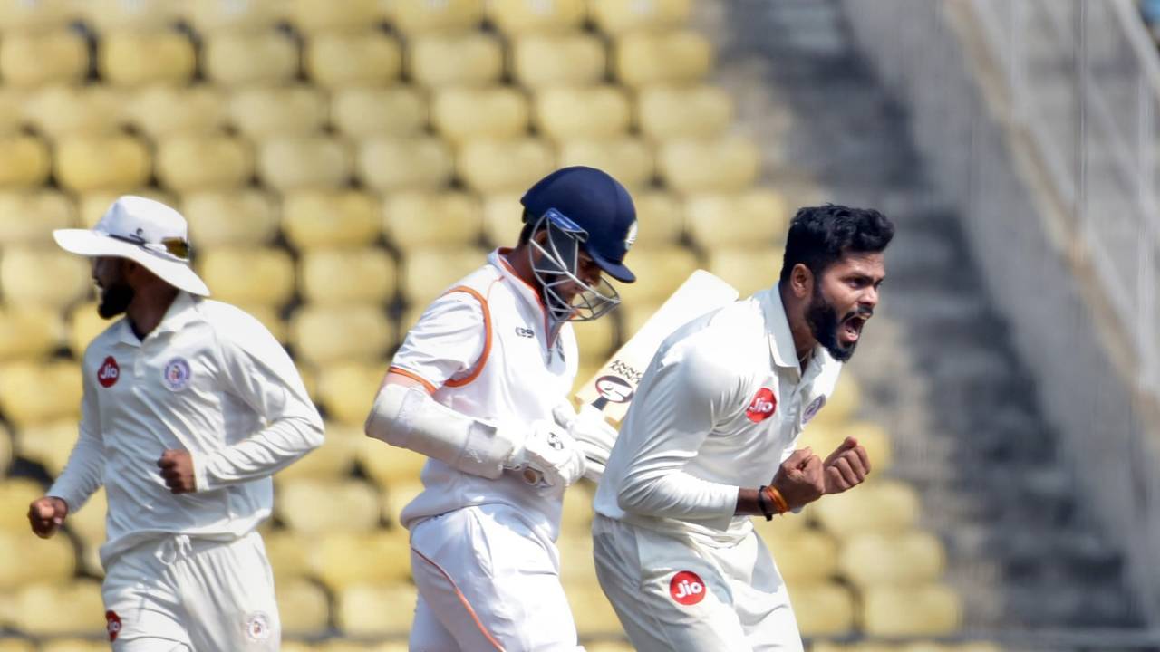 Tejas Patel celebrates a wicket, Vidarbha vs Gujarat, Nagpur, 1st day, January 17, 2023