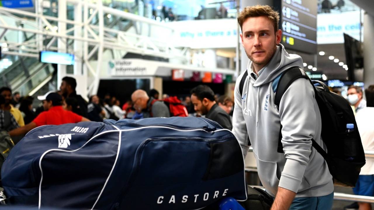 Stuart Broad on arrival in New Zealand, Auckland, January 29, 2023