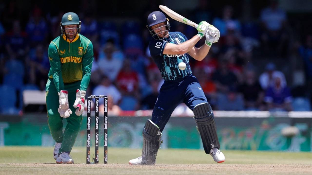 Jos Buttler drives through the covers in Bloemfontein, South Africa vs England, 2nd ODI, Bloemfontein, January 29. 2023