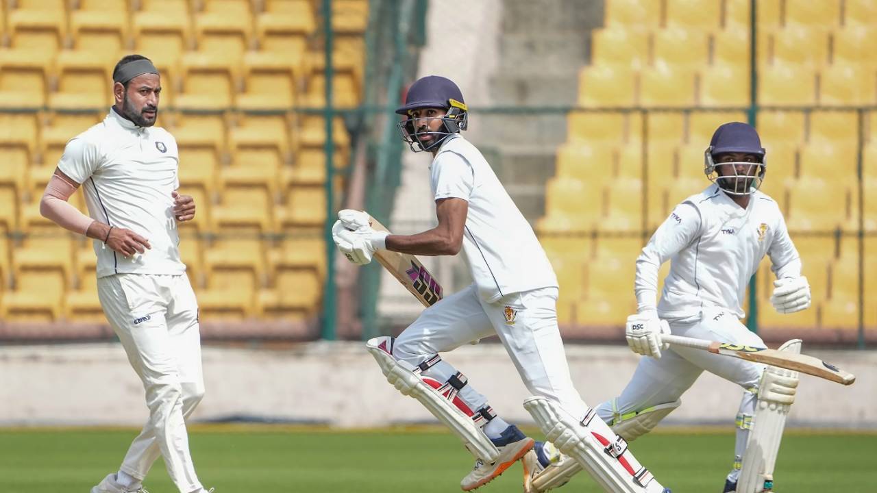 Devdutt Padikkal and Nikin Jose added 118 for the third wicket, Karnataka vs Uttarakhand, Ranji Trophy 2022-23 quarter-final, Bengaluru, 2nd day, February 1, 2023