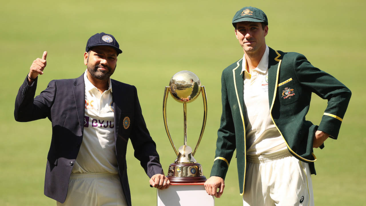 Rohit Sharma looks quite happy with life as he poses for a commemorative photograph with Pat Cummins, India vs Australia, 1st Test, Nagpur, February 8, 2023