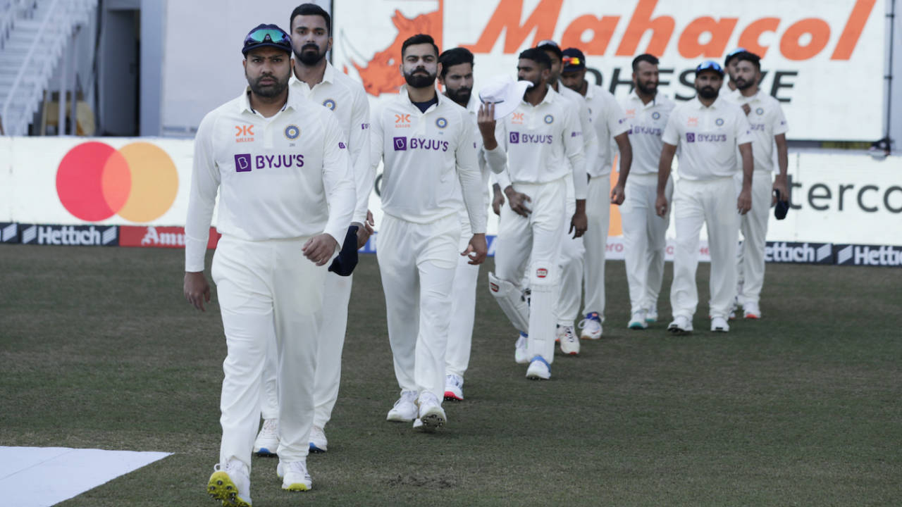 Rohit Sharma leads the Indian team onto the field, India vs Australia, Border-Gavaskar Trophy, 1st Test, Nagpur, 1st day, February 9, 2023