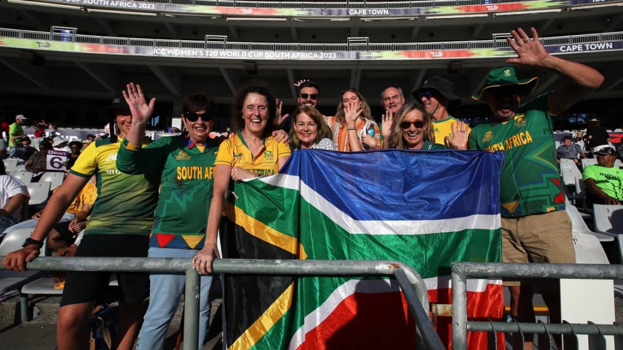 Fans rejoice ahead of the Women's T20 World Cup opener between South Africa and Sri Lanka, South Africa Women vs Sri Lanka Women, Women's T20 World Cup 2023, Cape Town, February 10, 2023