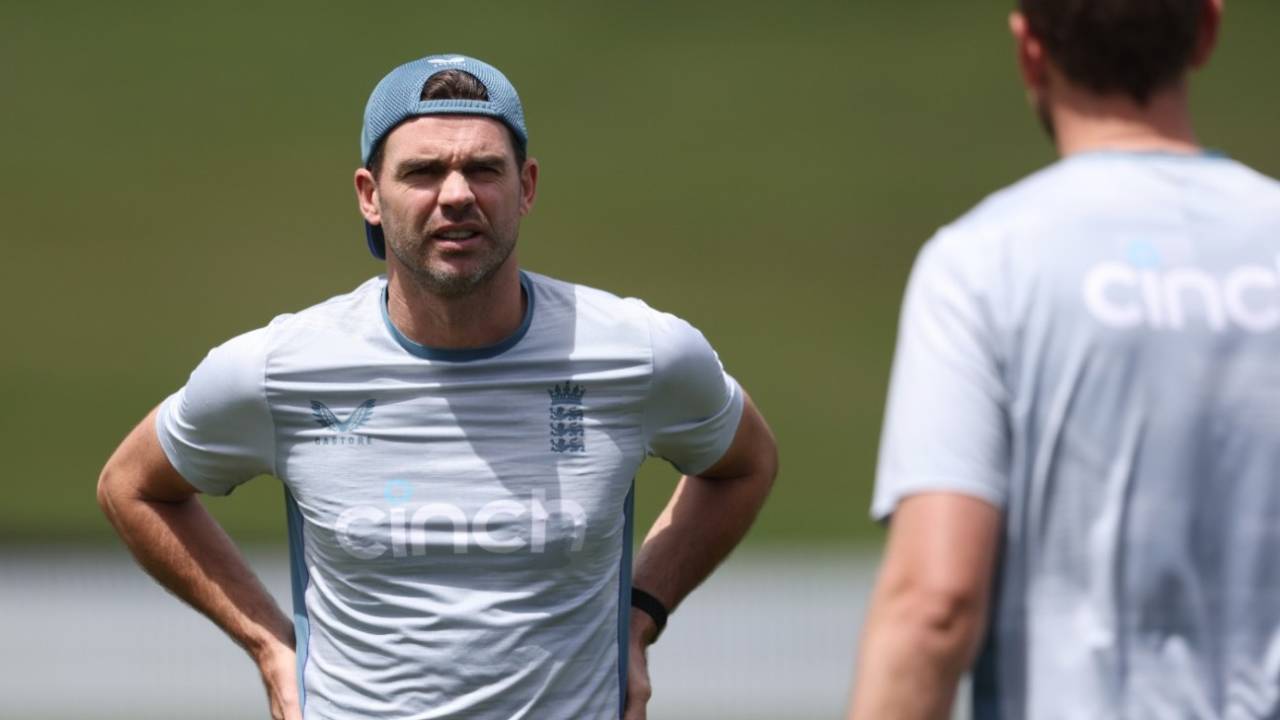 James Anderson grimaces during England's training session at Hamilton&nbsp;&nbsp;&bull;&nbsp;&nbsp;Getty Images