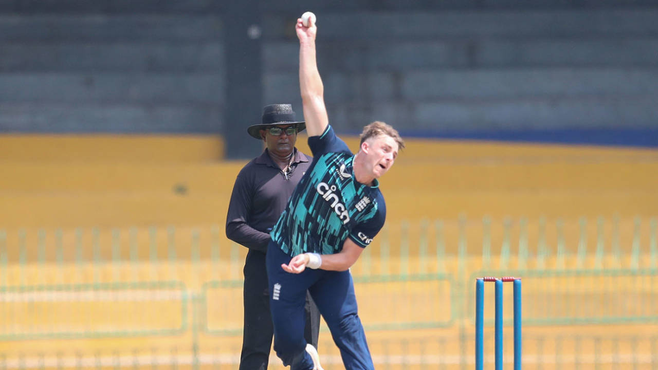 Tom Abell strained his left side bowling for England Lions in Sri Lanka, England Lions vs Sri Lanka A, 1st unofficial ODI, Colombo, February 15, 2023