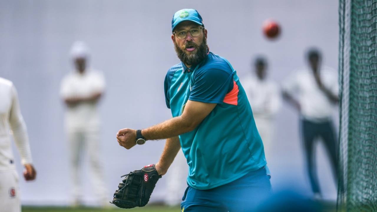 Daniel Vettori during a practice session, Delhi, February 16, 2023
