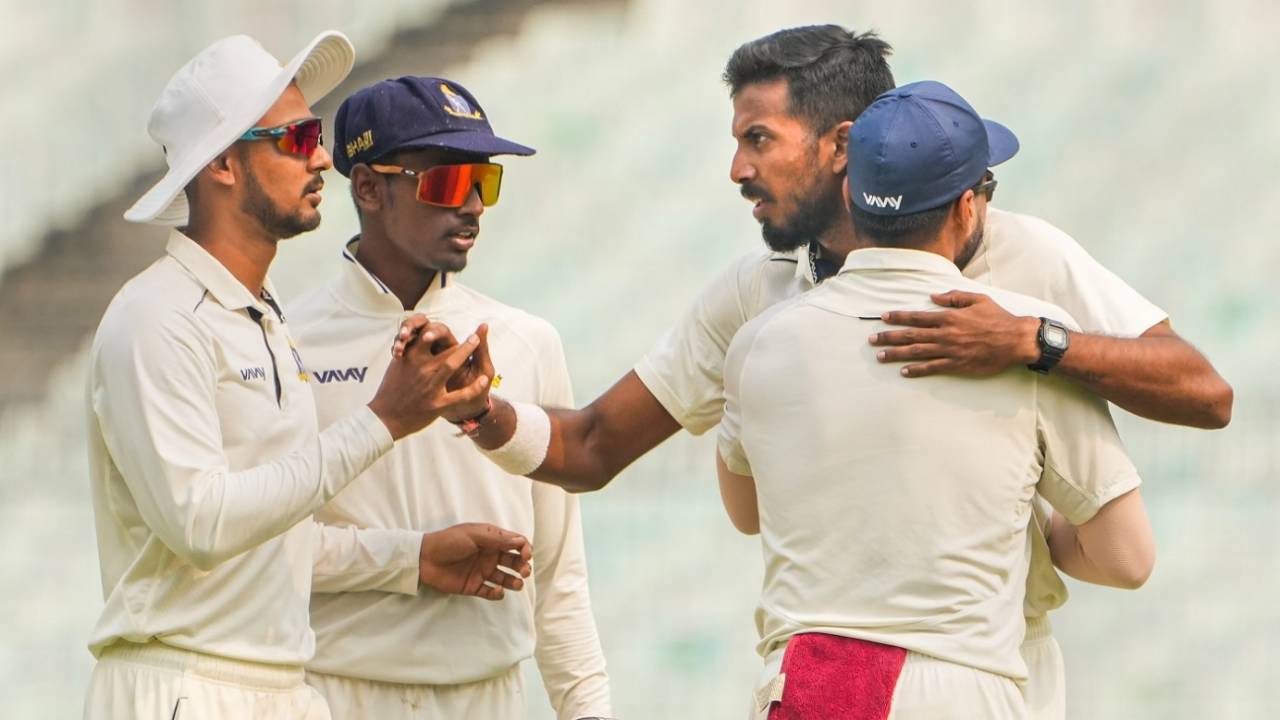 Ishan Porel celebrates a wicket, Bengal vs Saurashtra, Ranji Trophy final, Day 2, Kolkata, February 17, 2023