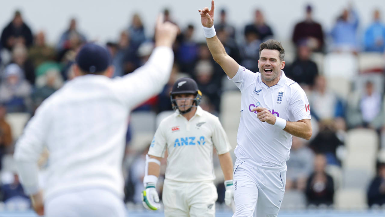James Anderson struck twice in his spell before lunch, New Zealand vs England, 2nd Test, Wellington, 2nd day, February 25, 2023