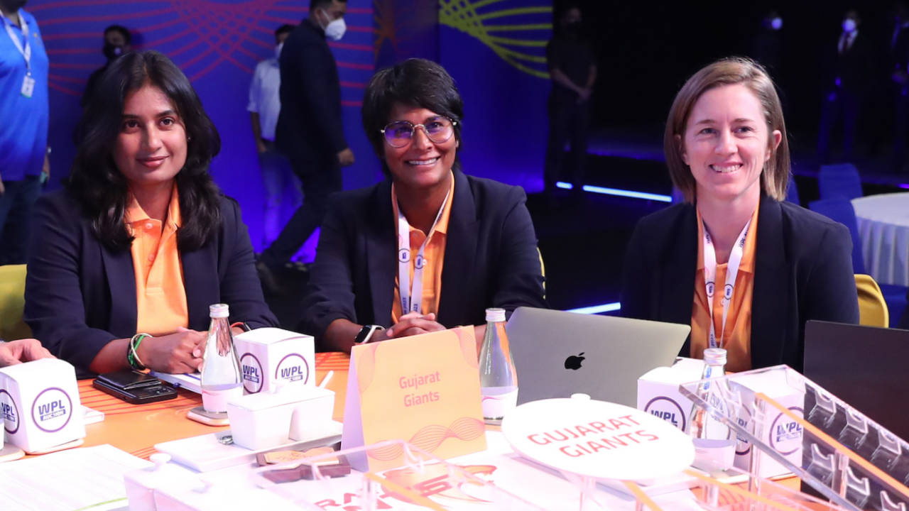 Mithali Raj, Nooshin Al Khadeer and Rachael Haynes at the Gujarat Giants auction table, Mumbai, February 13, 2023