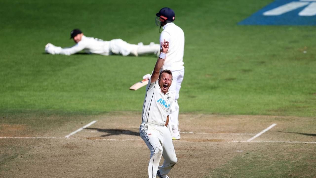Neil Wagner appeals successfully after James Anderson is caught behind down the leg side, New Zealand vs England, 2nd Test, Wellington, 5th day, February 28, 2023