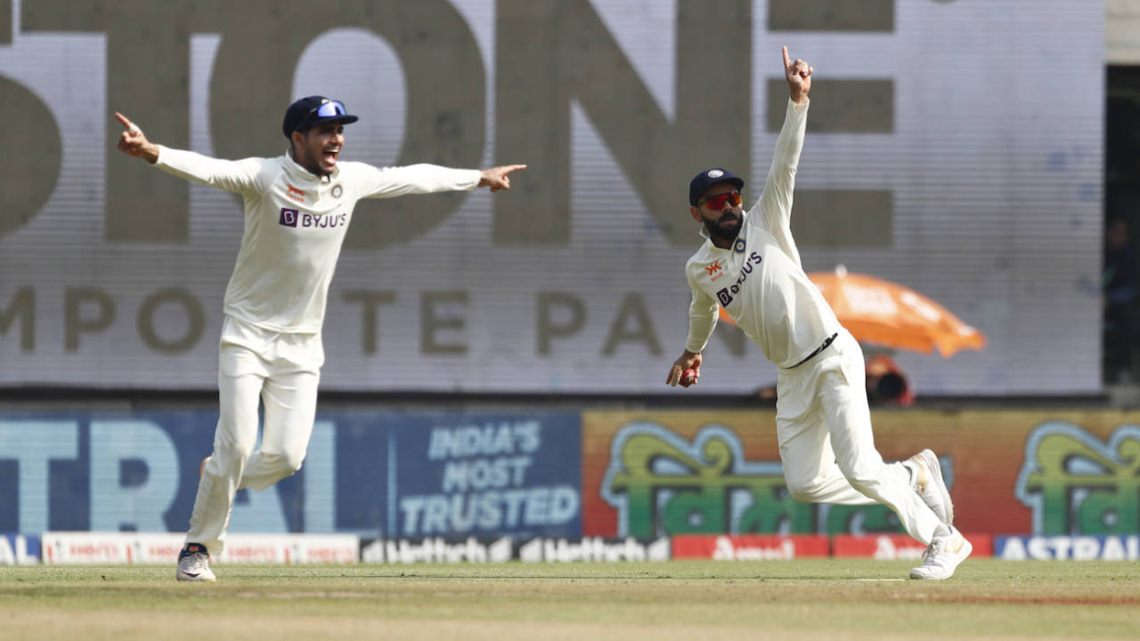 Virat Kohli and Shubman Gill appeal unsuccessfully for a catch, India vs Australia, 3rd Test, Indore, 3rd day, March 3, 2023
