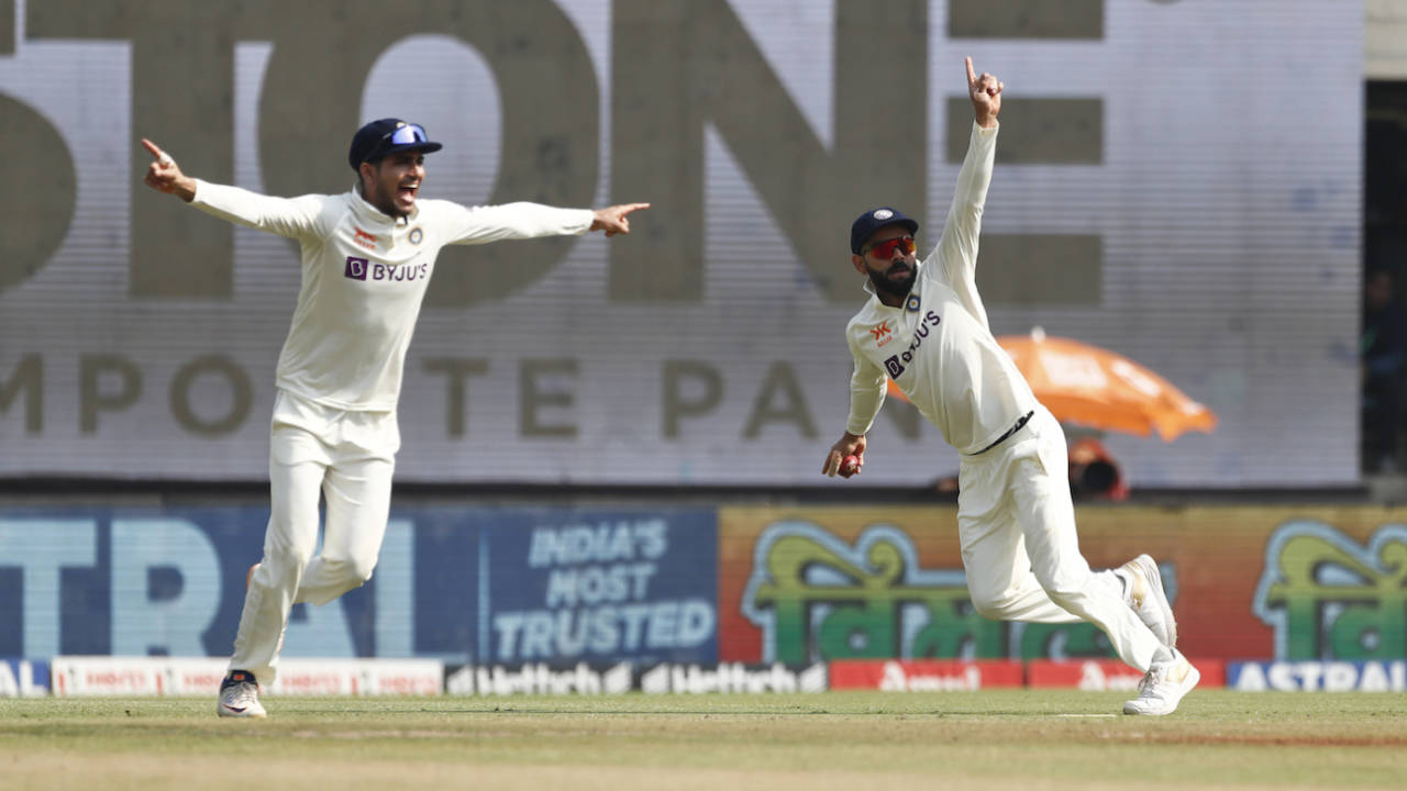 Virat Kohli and Shubman Gill appeal unsuccessfully for a catch, India vs Australia, 3rd Test, Indore, 3rd day, March 3, 2023