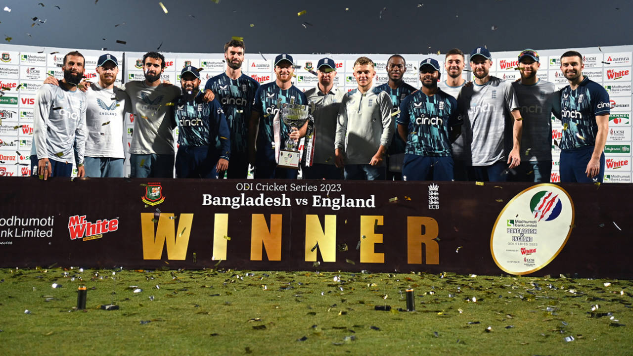 The England players pose with the series trophy, Bangladesh vs England, 3rd ODI, Chattogram, March 6, 2023