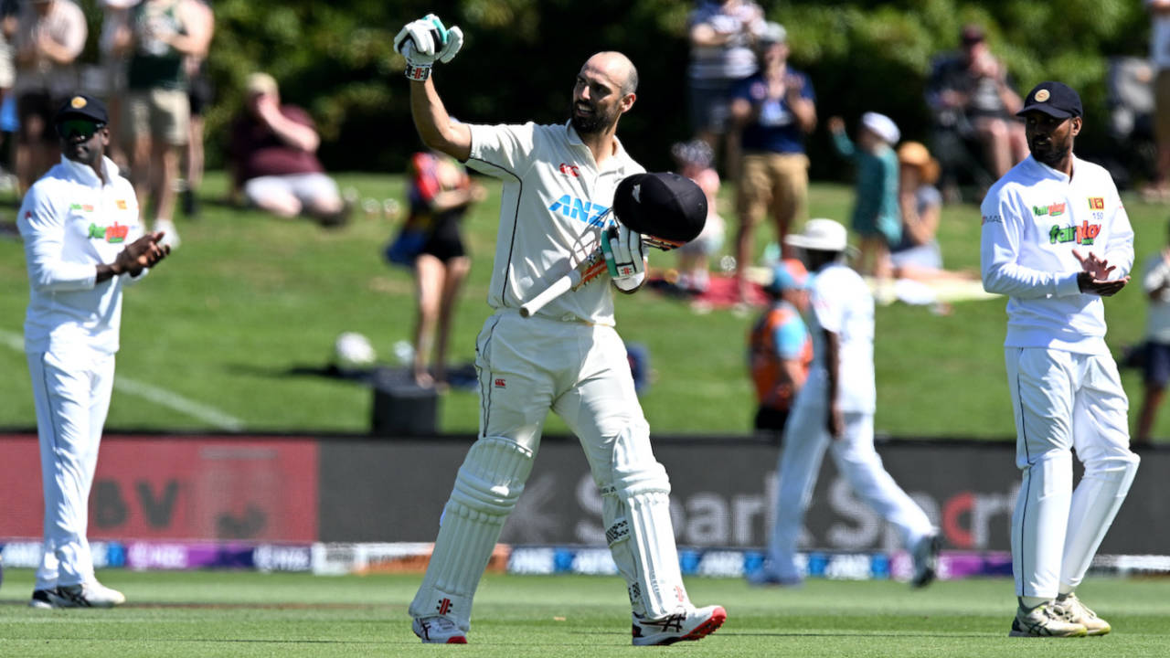 Daryl Mitchell gestures after bringing up his century, New Zealand vs Sri Lanka, 1st Test, Christchurch, 3rd day, March 11, 2023