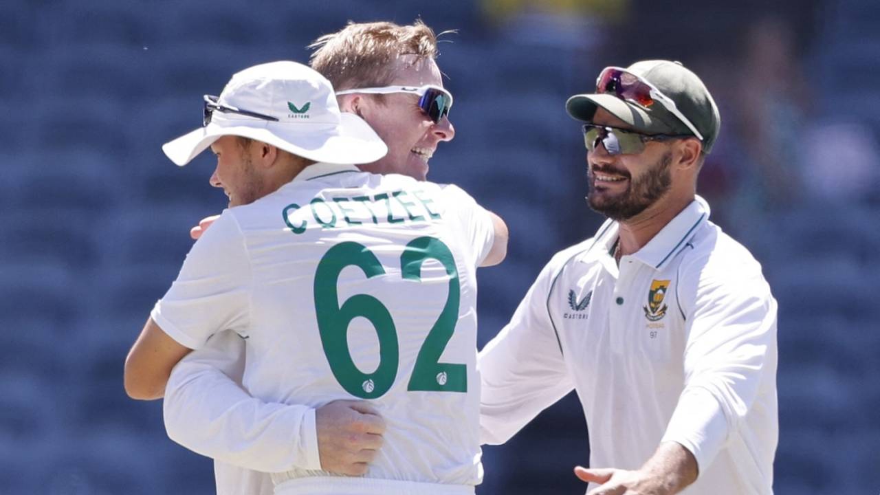 Simon Harmer celebrates with Aiden Markram and Gerald Coetzee, South Africa vs West Indies, 2nd Test, Johannesburg, 4th day, March 11, 2023