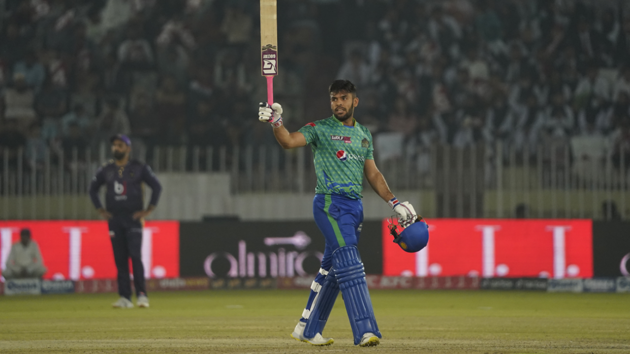 Usman Khan acknowledges the crowd after reaching his hundred, Quetta Gladiators vs Multan Sultans, PSL, Rawalpindi, March 11, 2023