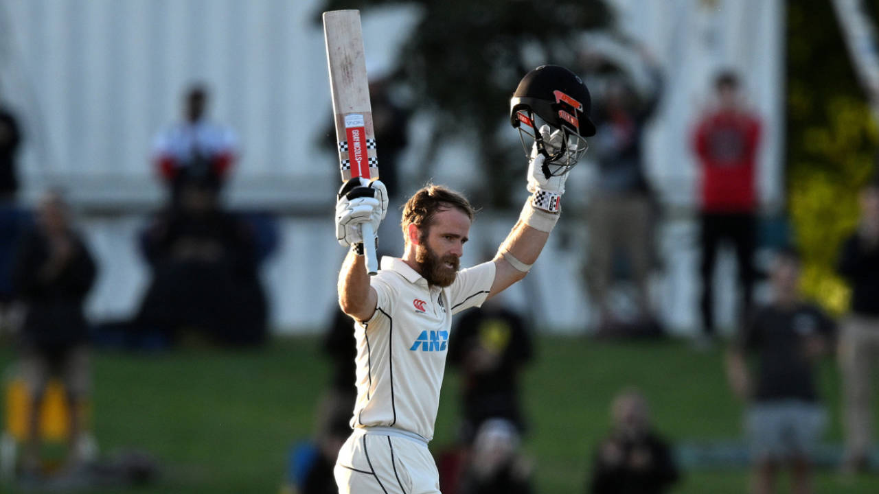 Kane Williamson anchored New Zealand's chase with a solid hundred&nbsp;&nbsp;&bull;&nbsp;&nbsp;Getty Images
