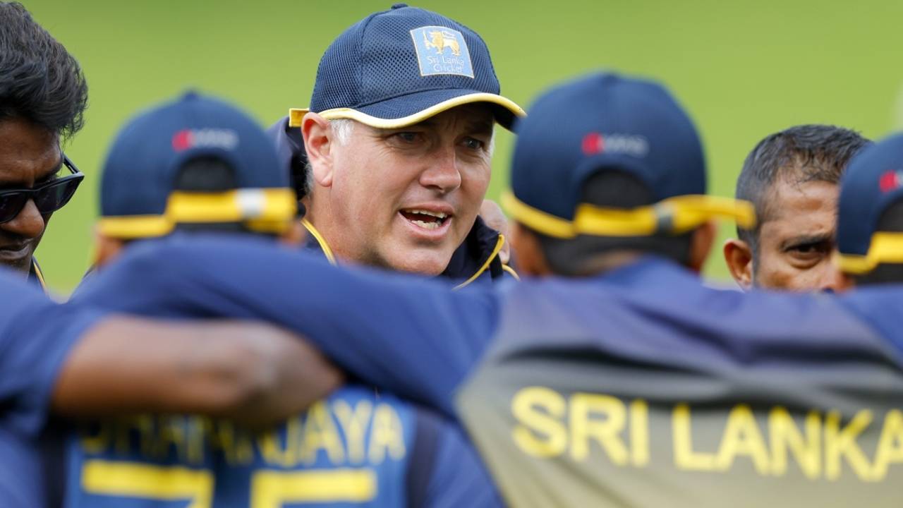 Chris Silverwood gives his team a pep talk, New Zealand vs Sri Lanka, 2nd Test, Wellington, 1st day, March 17, 2023