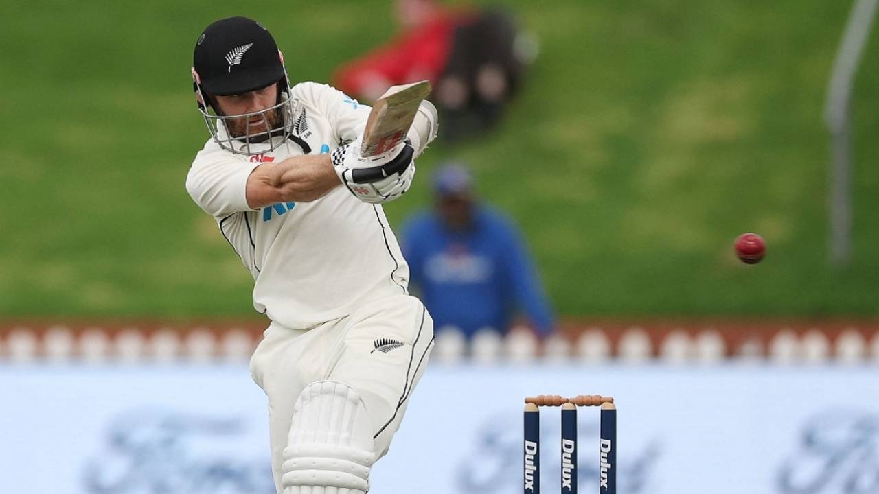 Kane Williamson pulls it square, New Zealand vs Sri Lanka, 2nd Test, Wellington, 1st day, March 17, 2023