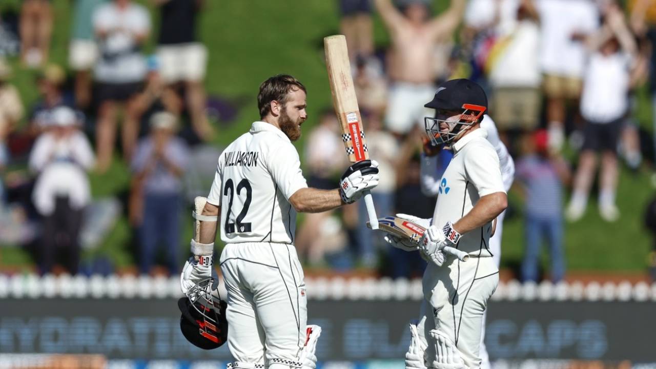 Kane Williamson celebrates after bringing up his double-century, New Zealand vs Sri Lanka, 2nd Test, Wellington, 2nd day, March 18, 2023