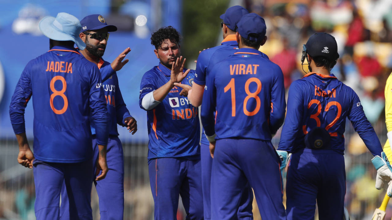 Kuldeep Yadav celebrates with his team-mates after sending back Marnus Labuschagne, India vs Australia, 3 rd ODI, Chennai, March 22, 2023