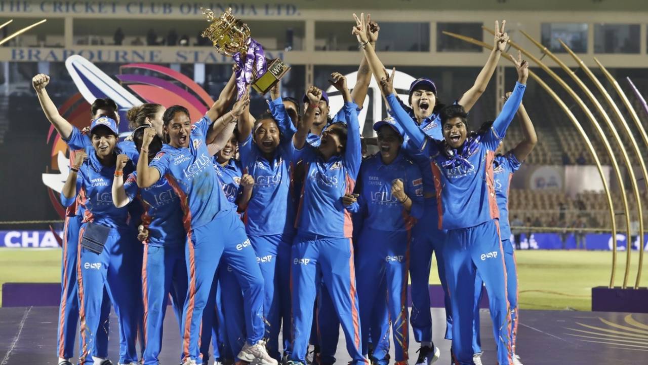 Mumbai Indians were crowned champions after beating Delhi Capitals by seven wickets in the final, Delhi Capitals vs Mumbai Indians, final, Brabourne, Women's Premier League, March 26, 2023