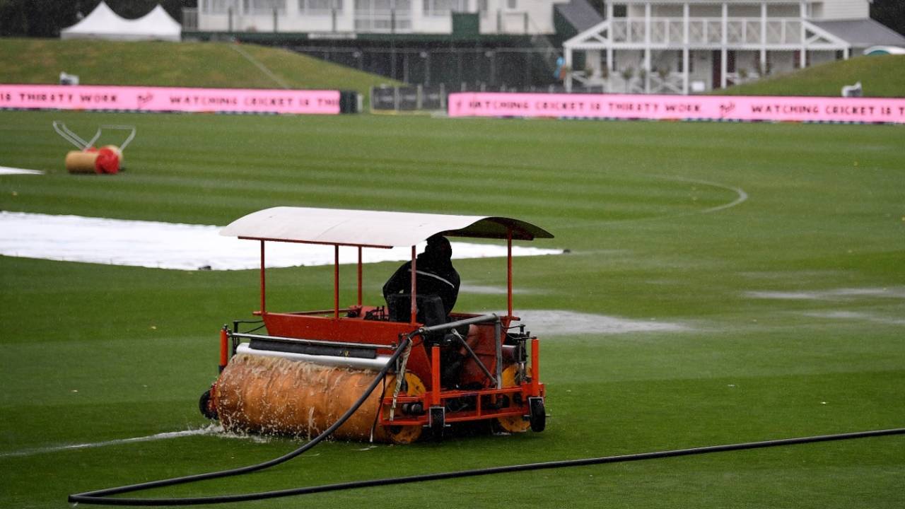 The umpires called the game off following the final inspection at 4.25pm&nbsp;&nbsp;&bull;&nbsp;&nbsp;Getty Images