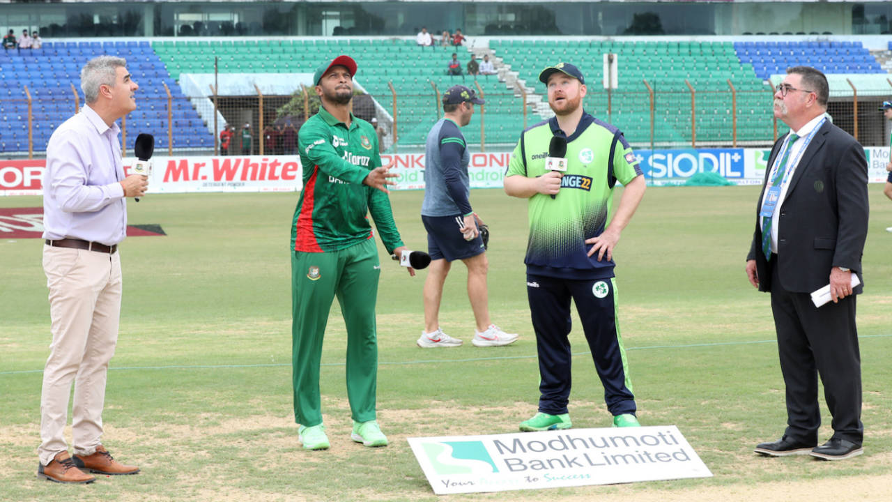 Shakib Al Hasan flips the coin - Paul Stirling called wrong, and it was Bangladesh's first toss win this series, Bangladesh vs Ireland, 3rd T20I, Chattogram, March 31, 2023