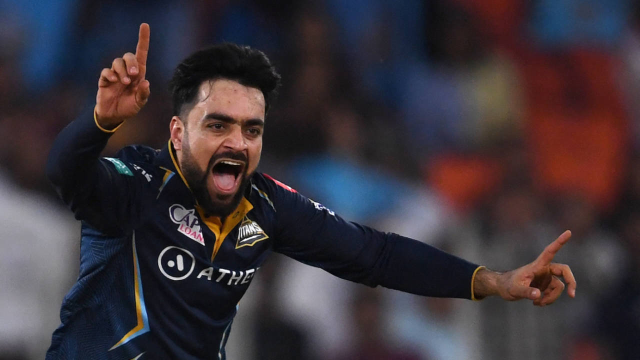 Rashid Khan put Titans in front in a tough contest with a hat-trick in the 17th over, Gujarat Titans vs Kolkata Knight Riders, IPL 2023, Ahmedabad, April 9, 2023