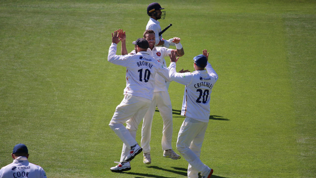Doug Bracewell claimed his first wickets for Essex, including Josh Bohannon, Essex vs Lancashire, LV= County Championship, Chelmsford, April 13, 2023