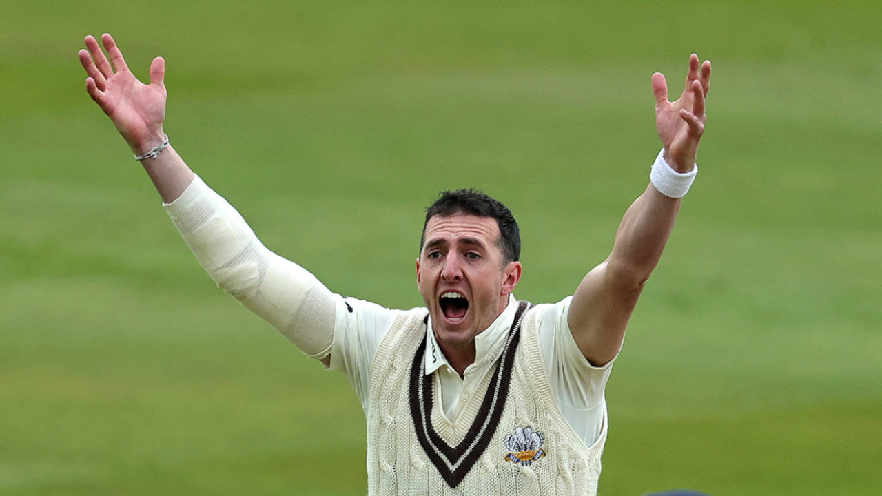 Dan Worrall appeals, Warwickshire vs Surrey, County Championship, Division One, Edgbaston, April 27, 2023