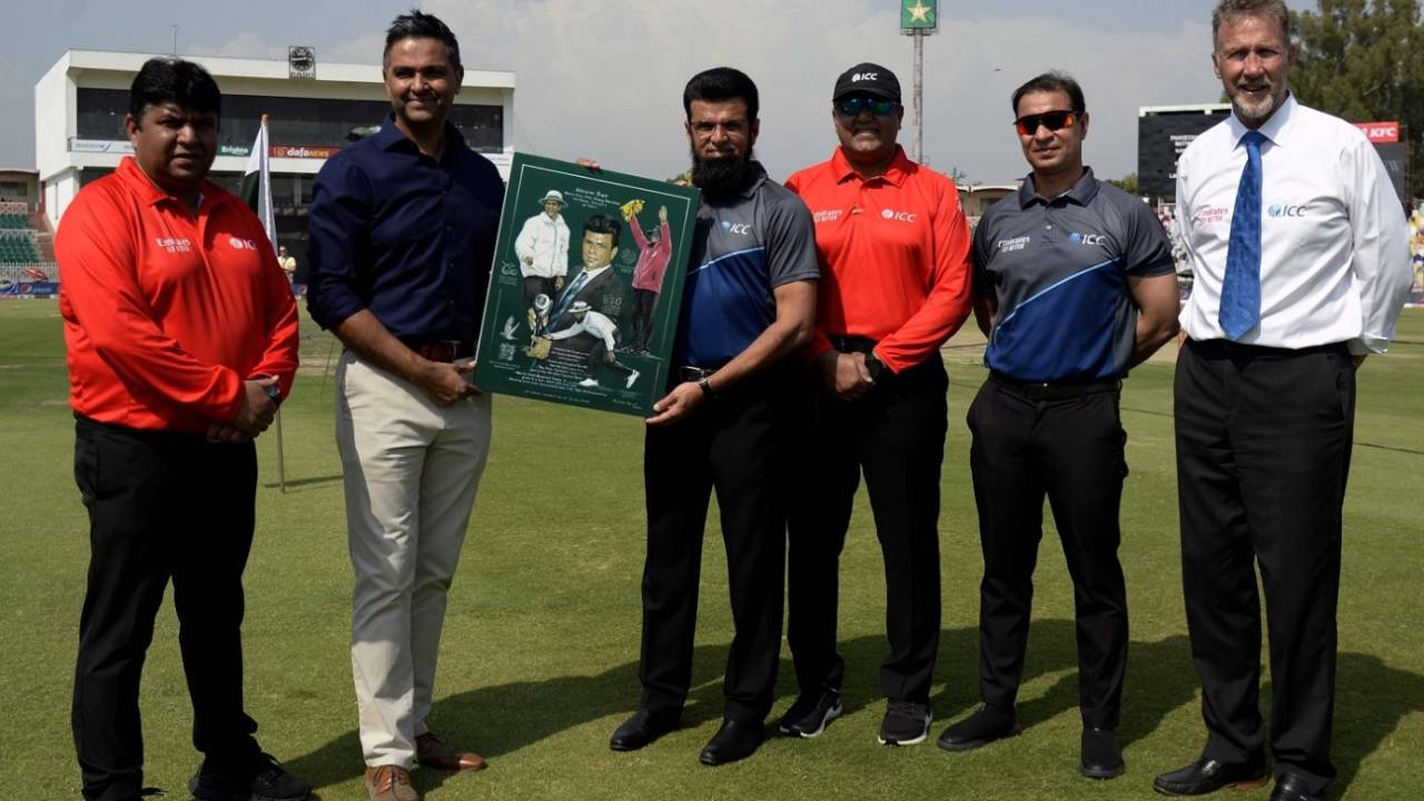 Aleem Dar is honoured by the ICC General Manager Wasim Khan on the day of his final appearance as an umpire, Pakistan vs New Zealand, 2nd ODI, Rawalpinidi, April 29 2023