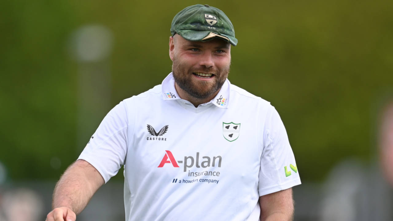 Joe Leach is one of the characters of the county circuit, Worcestershire vs Sussex, Worcester, County Championship, 2nd day, May 5, 2023