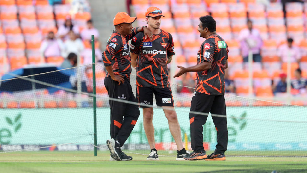Brian Lara and Dale Steyn listen to Muthiah Muralidaran talk, Gujarat Titans vs Sunrisers Hyderabad, IPL 2023, Ahmedabad, May 15, 2023