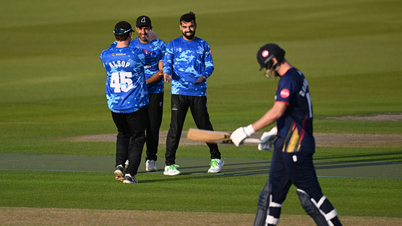 Shadab Khan took two wickets in two balls, Sussex vs Essex, Hove, Vitality Blast, June 1, 2023