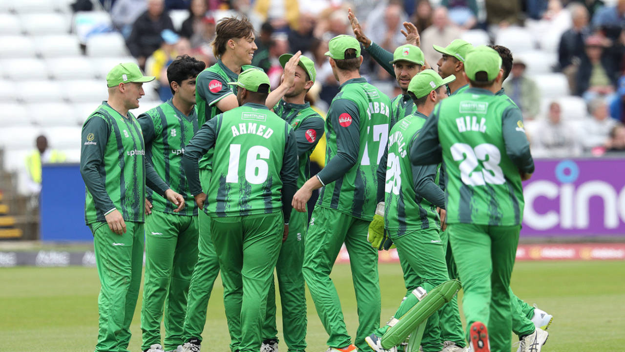 Leicestershire players celebrate a wicket&nbsp;&nbsp;&bull;&nbsp;&nbsp;MI News/NurPhoto via Getty Images