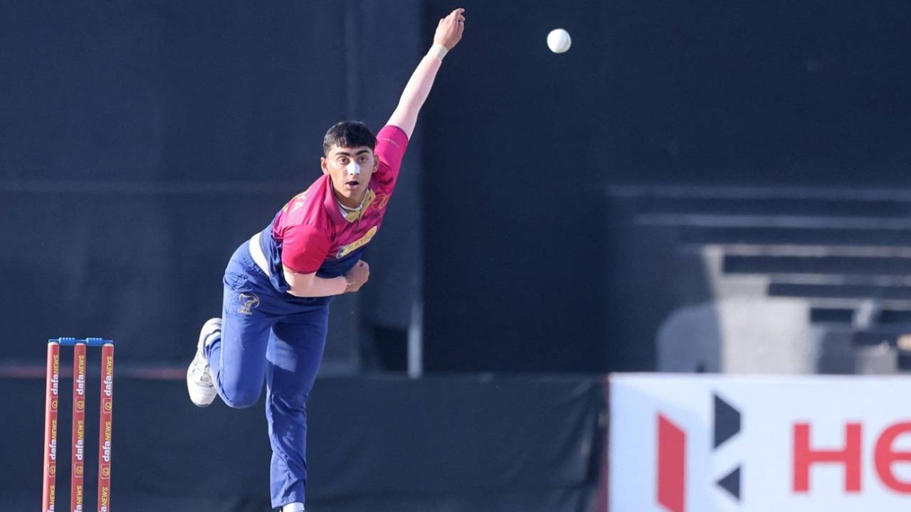 Adhitya Shetty tosses one up on debut, UAE vs West Indies, 2nd ODI, Sharjah, June 6, 2023