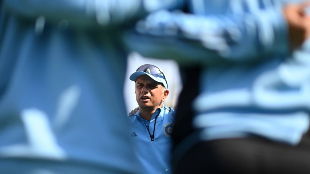 Head coach Rahul Dravid addresses the team, Australia vs India, WTC final, fifth day, The Oval, London, June 11, 2023