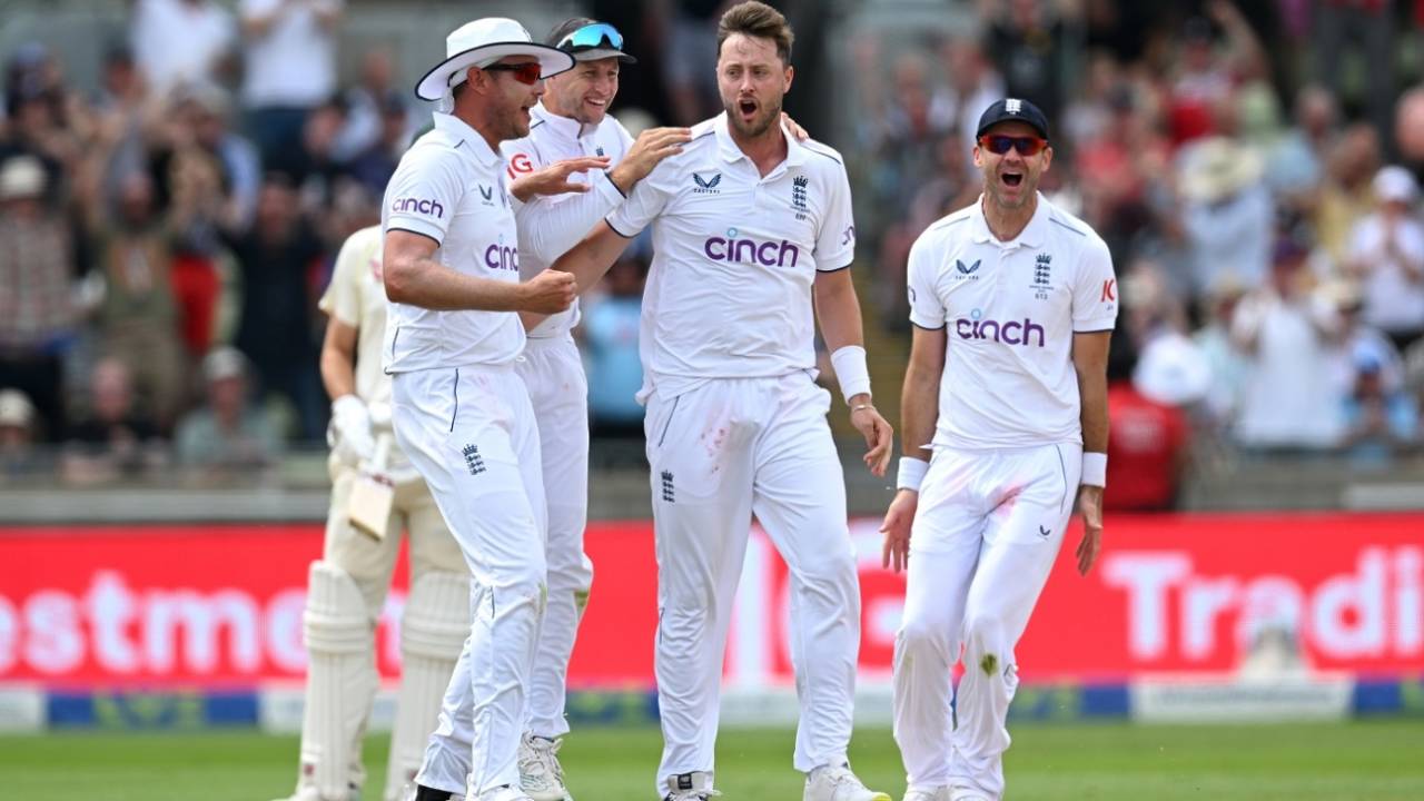 Ollie Robinson celebrates after cleaning Usman Khawaja up, England vs Australia, 1st Ashes Test, Edgbaston, 3rd day, June 18, 2023