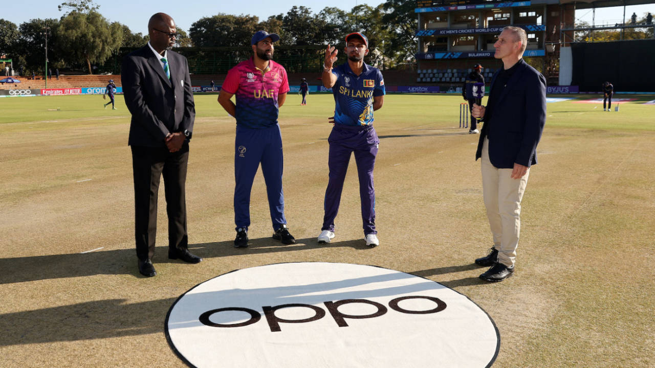 Captains Muhammad Waseem and Dasun Shanaka with Match Referee Emmanuel Dube at the toss, Sri Lanka vs UAE, ICC Cricket World Cup Qualifier, Bulawayo, June 19, 2023