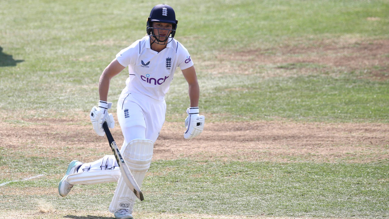 Amy Jones turns for a second run, England Women vs Australia A Women, Derby, June 16, 2023