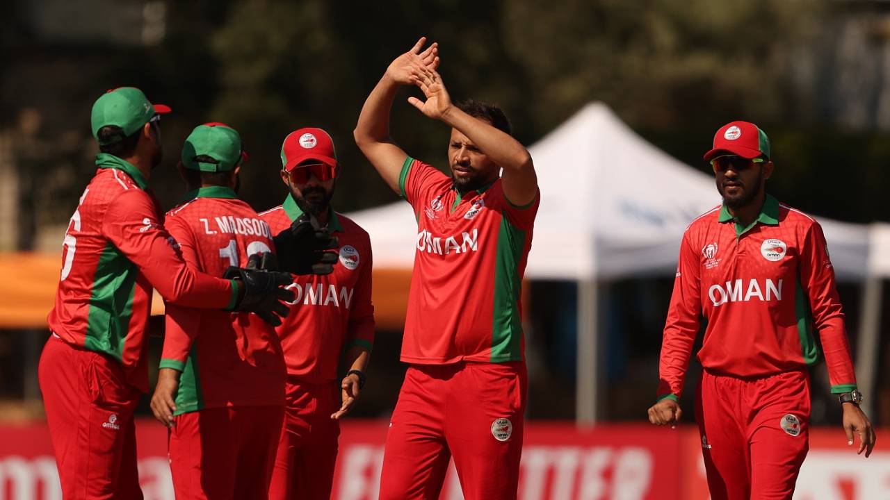 Fayyaz Butt celebrates after having Asif Khan caught at cover, Oman vs UAE, ICC Cricket World Cup Qualifier, Bulawayo, June 21, 2023