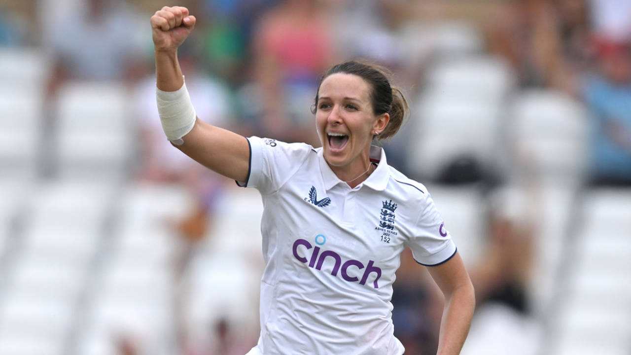 Kate Cross removed Ashleigh Gardner third ball, England vs Australia, Only Test, Women's Ashes, Nottingham, 4th day, June 25, 2023