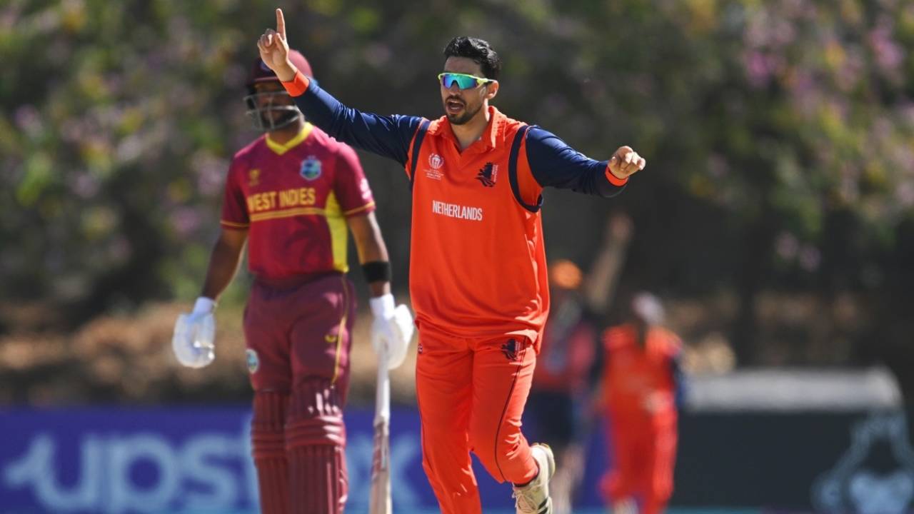 Saqib Zulfiqar rejoices on getting the better of Brandon King, Netherlands vs West Indies, ICC World Cup Qualifier, Harare, June 26, 2023